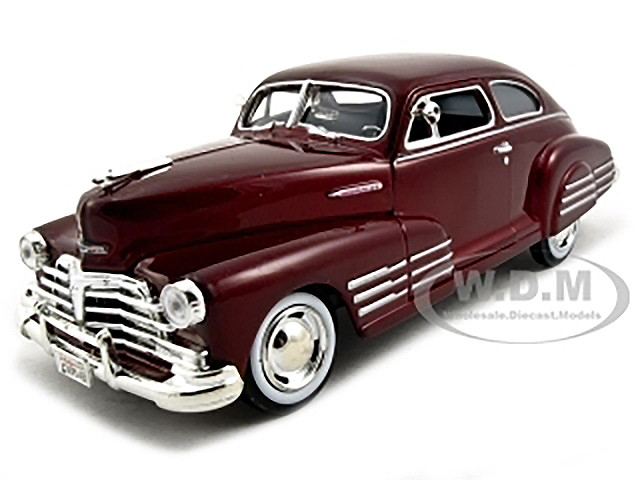 Bandai Model Gundam Rg - 1948 Chevrolet Aerosedan Fleetline Dark Red