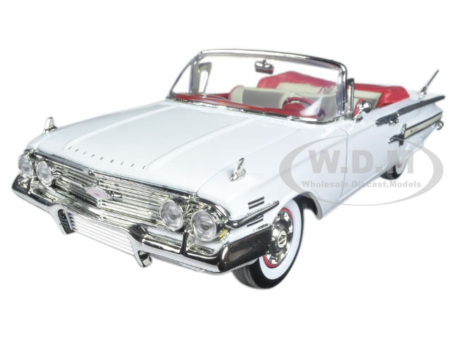 Bandai Model Gundam Rg - 1960 Chevrolet Impala Convertible White with