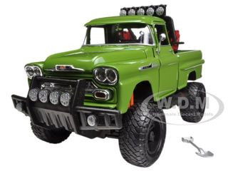 Bandai Model Gundam Rg - 1958 Chevrolet Apache Fleetside Pickup Truck