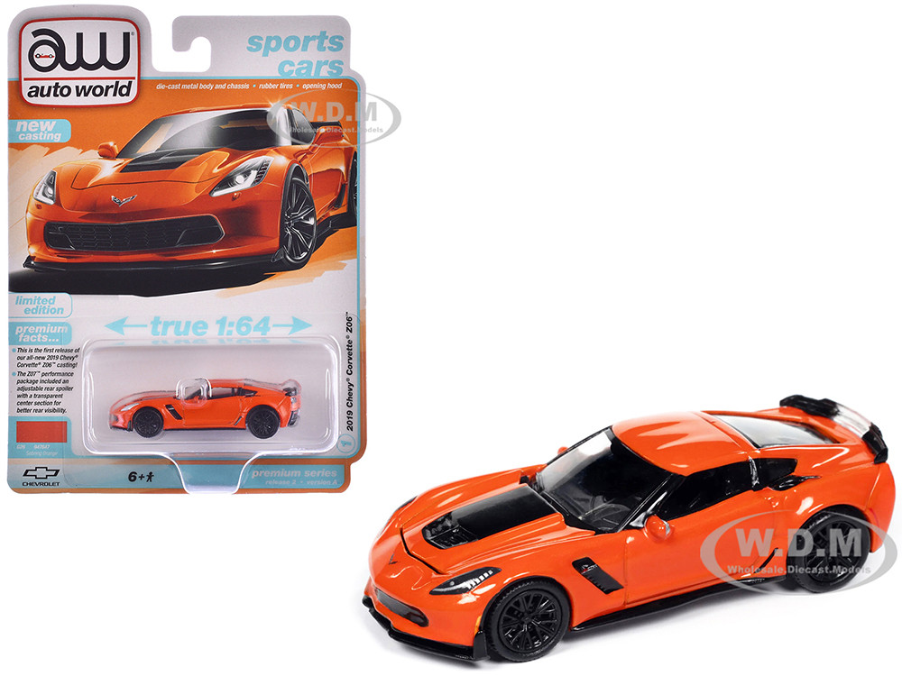Bandai Model Gundam Rg - 2019 Chevrolet Corvette Z06 Sebring Orange