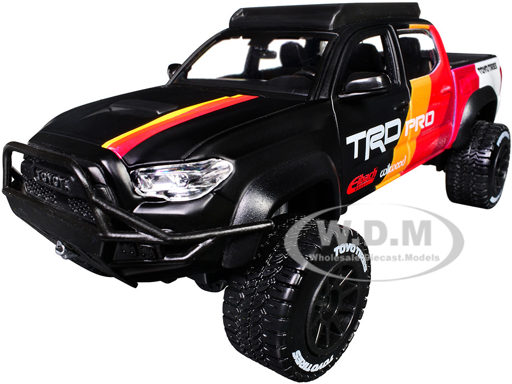 Bandai Model Gundam Rg - 2023 Toyota Tacoma TRD PRO Off